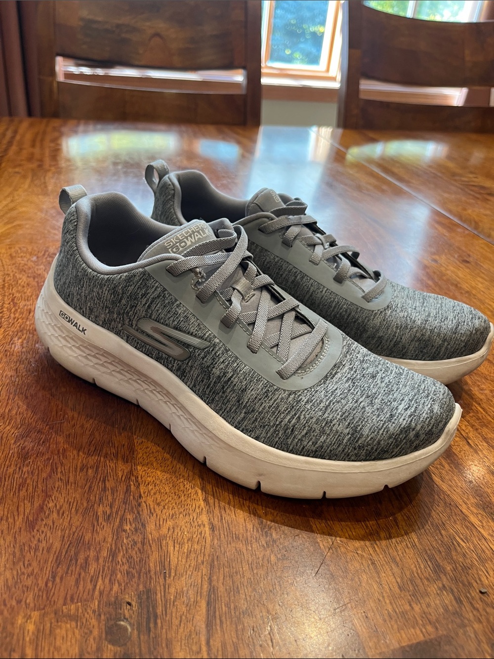 Skechers Go Walk